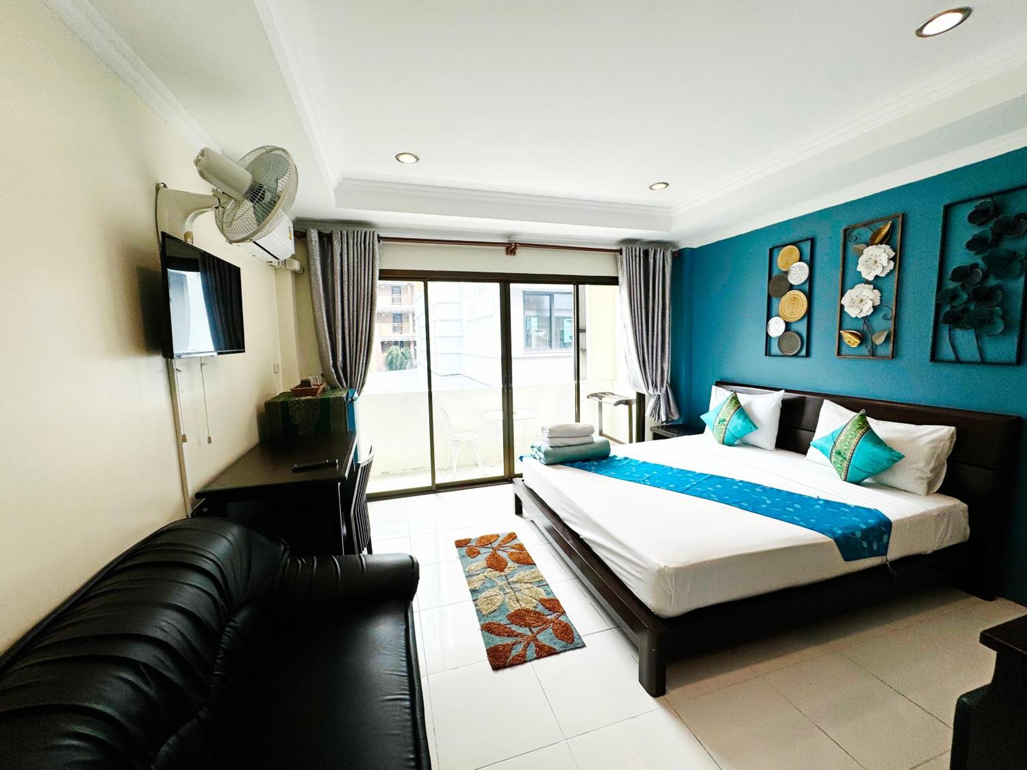 Sky Silk Decoration House Hotel Patong Eksteriør billede