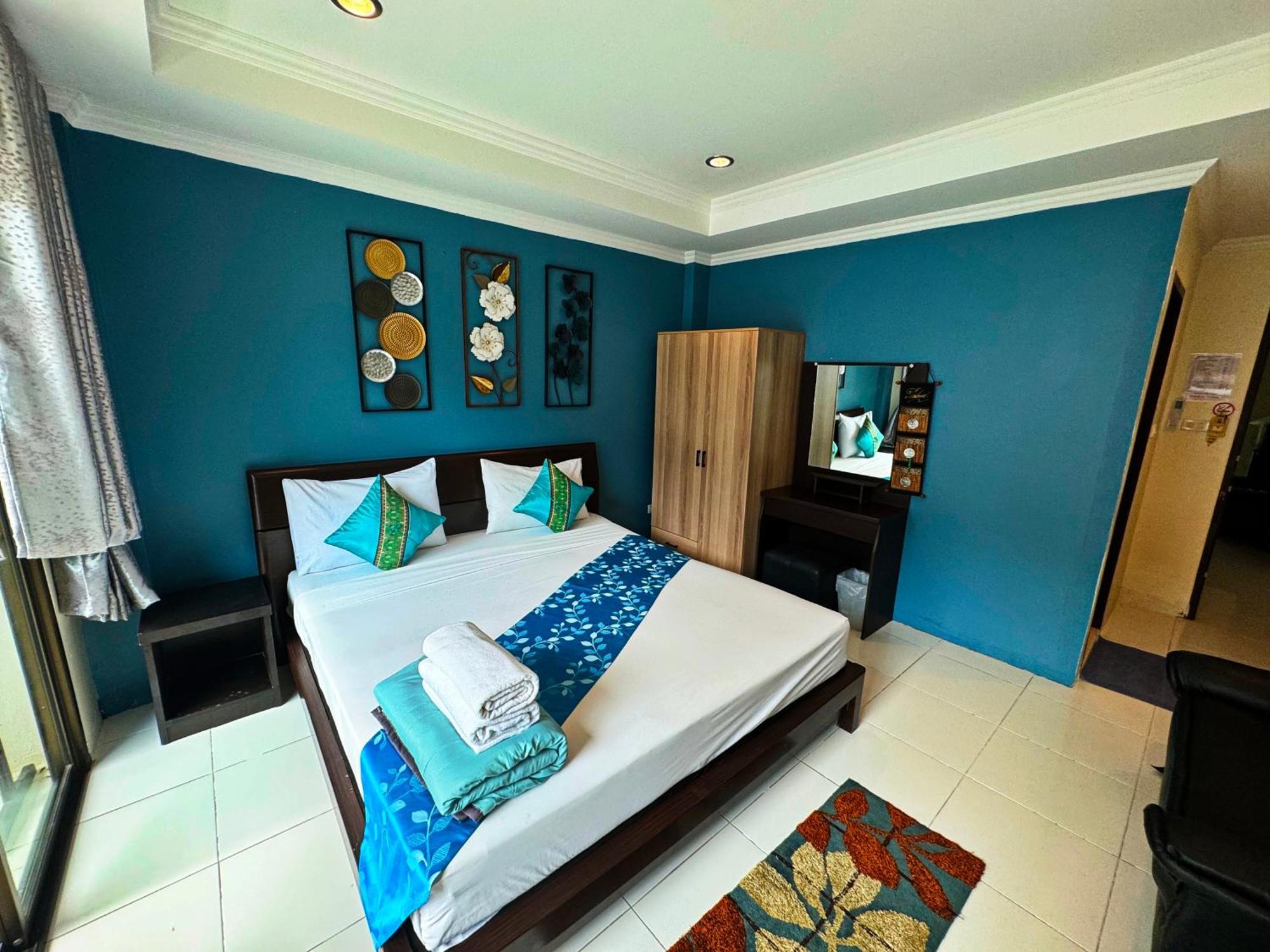Sky Silk Decoration House Hotel Patong Eksteriør billede